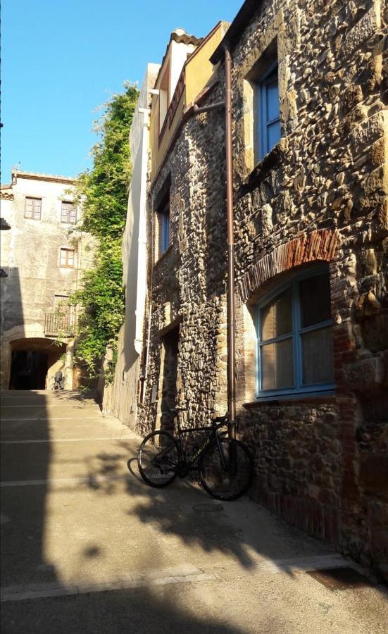 Baix Emporda. Increible Casa En Pueblo Medieval Cruilles Exterior photo