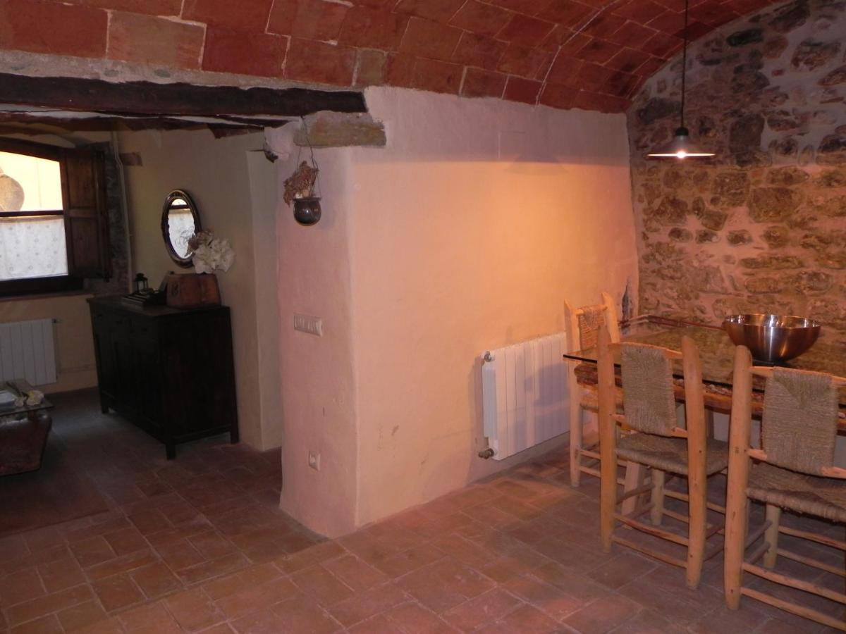 Baix Emporda. Increible Casa En Pueblo Medieval Cruilles Exterior photo